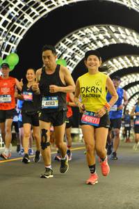 BIB: 41913, 45677, 1465
                            <button type="button" onclick="openModal(20285453)" class="btn btn-primary btn-sm float-right btn-popup" data-toggle="modal" data-target=".modal-high-quality">
                        <i class="fas fa-shopping-cart"></i> Add to Cart
                    </button>
                                            <button type="button" onclick="isThisMe(20285453, true)" class="btn btn-success btn-sm float-right btn-popup btn-isme hidden" data-toggle="tooltip" data-placement="bottom" title="นี่คือรูปของคุณใช่ไหม คลิกที่นี่เพื่อเอาเข้าอัลบั้ม">
                        <i class="fas fa-plus"></i> Add to album
                    </button>
                    <button type="button" onclick="isThisMe(20285453, false)" class="btn btn-warning btn-sm float-right btn-popup btn-isnotme hidden">
                        <i class="fas fa-ban"></i> Remove from album
                    </button>